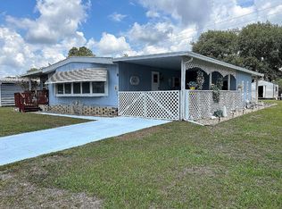 8 Violet Dr, Fruitland Park, FL 34731
