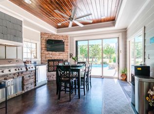 1084 Pecan Tree Rd, Chandler, TX 75758