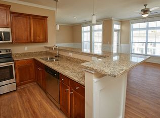 7215 Wrightsville Ave #A-313, Wilmington, NC 28405