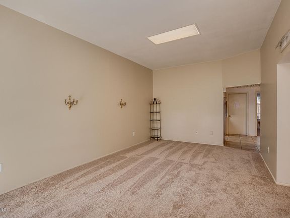 3rd image of 13429 N Emberwood Dr