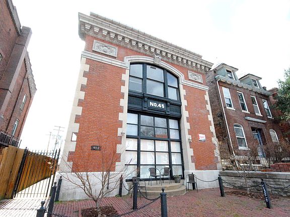 4th image of 912 Allen Ave #B