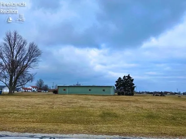 0 Oak Ridge Dr, Oak Harbor, OH 43449