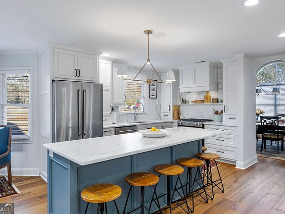 5th image of 1 Tall Pines Ter NW