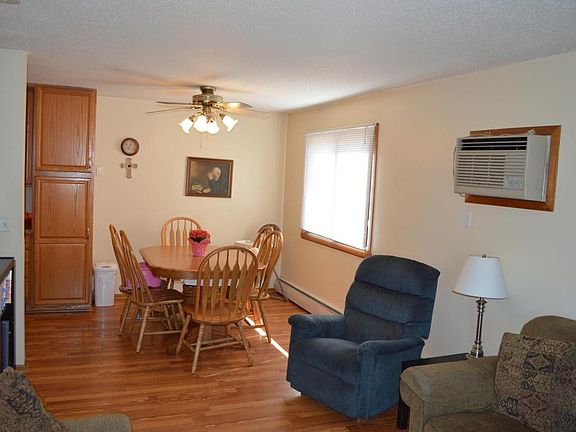 2nd image of 801 32nd Ave N APT 101