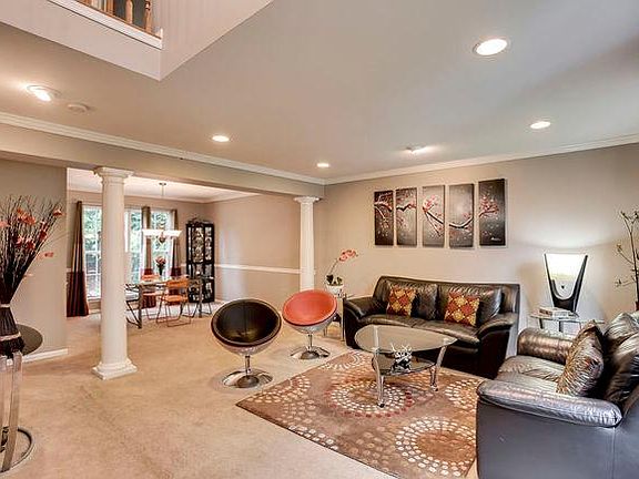 3rd image of 6434 Oxbow Ct