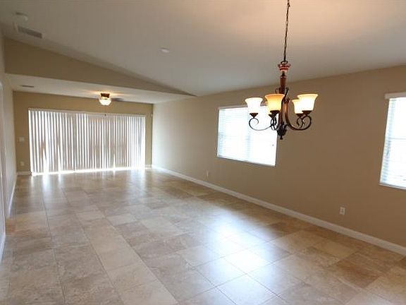 5th image of 11843 Fan Tail Ln