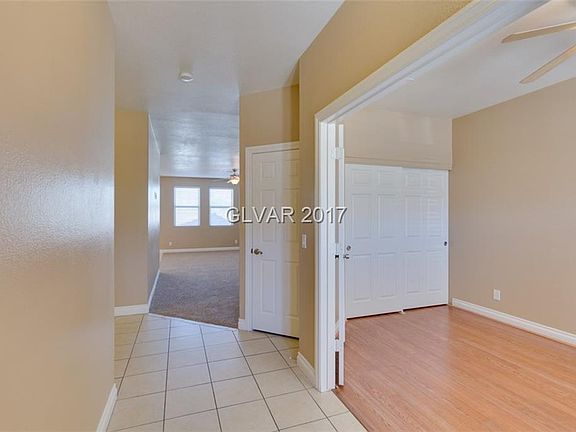 3rd image of 1094 Willjay Ln