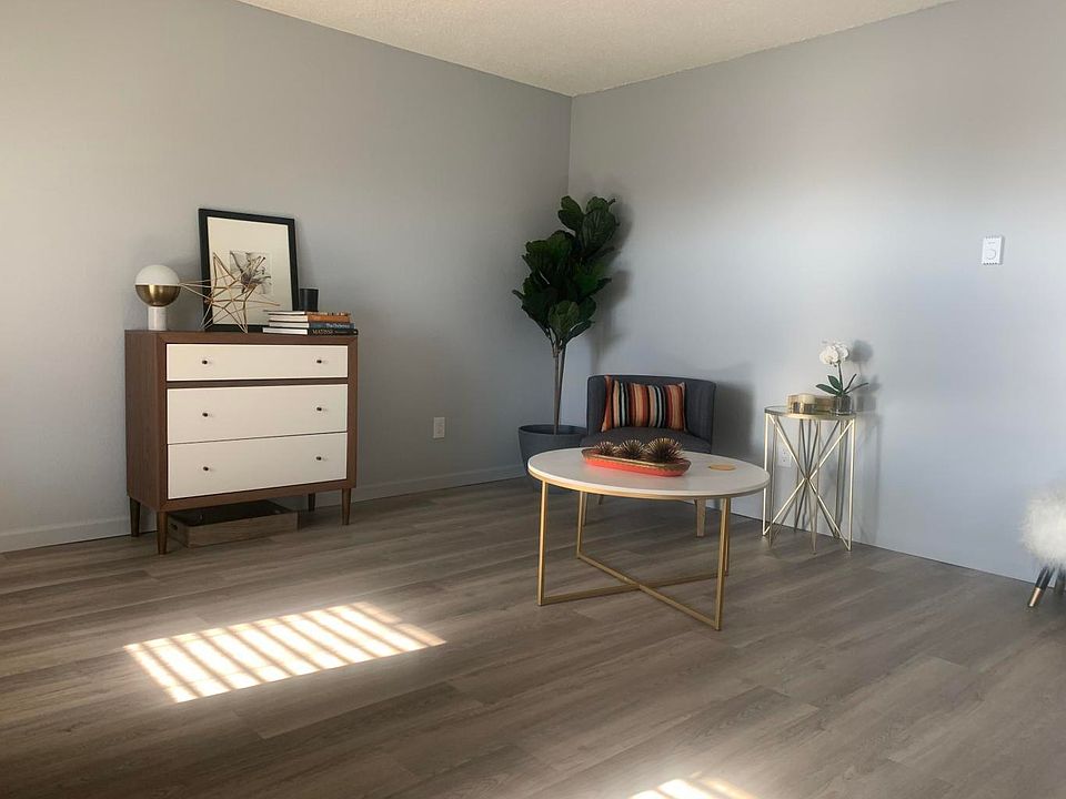 1st image of 10 Cove Ave S APT 42