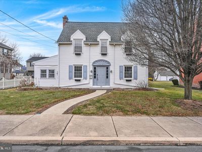 139 W Broad St, New Holland, PA, 17557