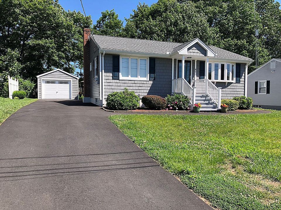 2nd image of 41 Kenyon Cir