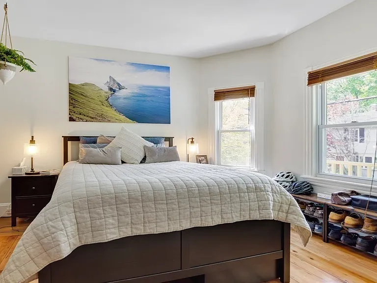 52 Waterhouse St #52 — Photo 4