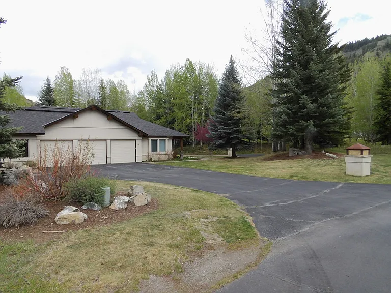 60 River Sage Ct — Photo 73