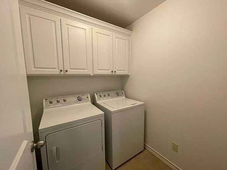 132 Lola Cir — Photo 18