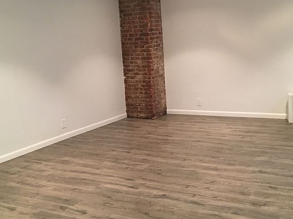 3rd image of 3958 45th St
