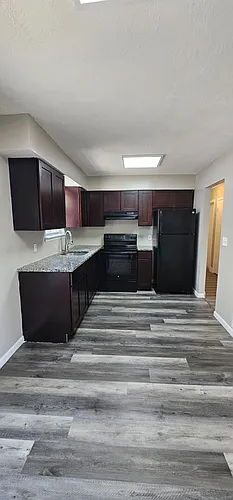 1127 Heck Ave Photo 1