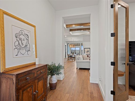 5th image of 16217 Blackberry Farm Rd