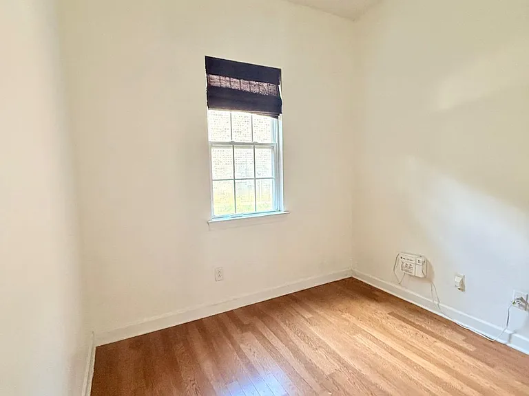10110 Paxton Run Rd — Photo 11