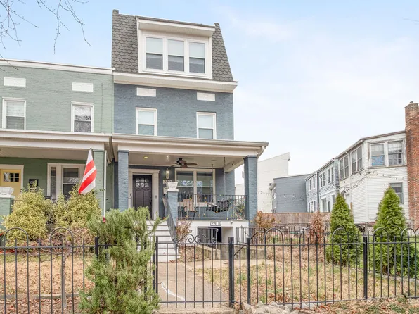 220 16th St SE #B, Washington, DC 20003