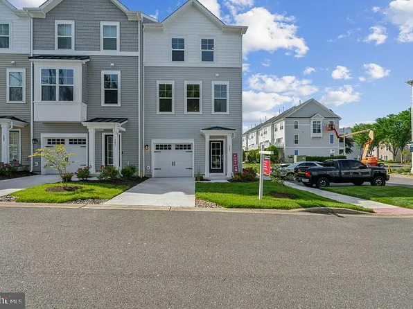 301 Shipyard Dr, Cambridge, MD 21613