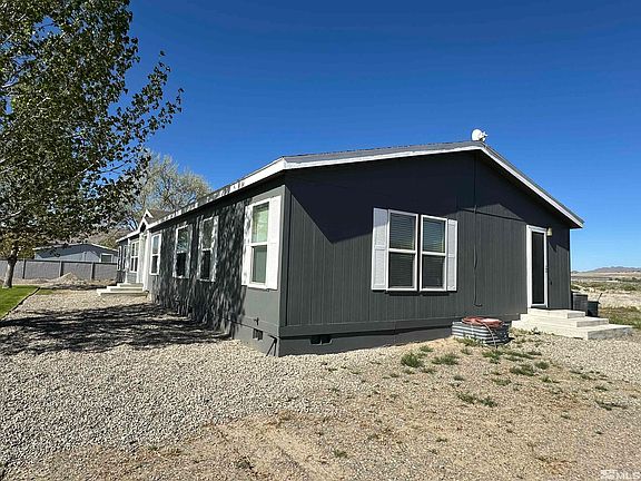 2nd image of 5635 Blue Heron Ln