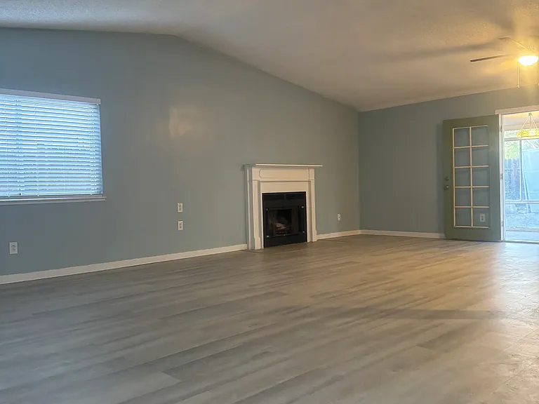 8621 Walnut Ridge Way — Photo 7