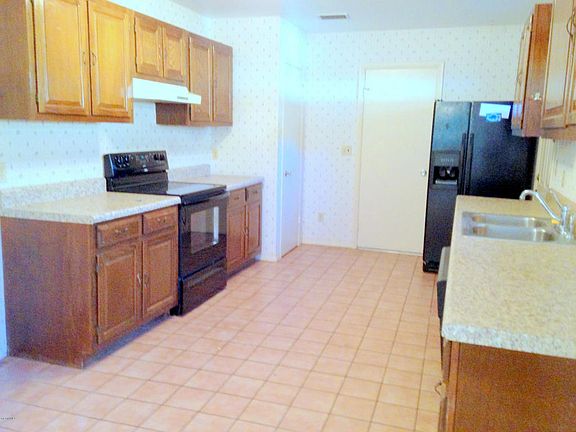 4th image of 215 Pinedo Dr