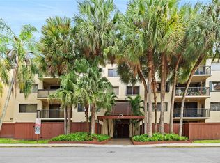 6601 SW 116th Ct APT 403, Miami, FL 33173