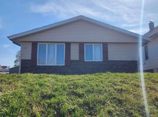 1901 S 16th St UNIT 2, Sheboygan, WI 53081