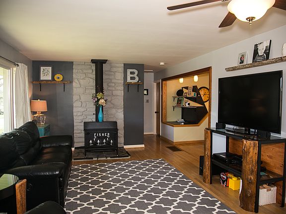 4th image of 2045 Dellwood Dr