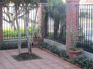 1st image of 64 La Cumbre Cir