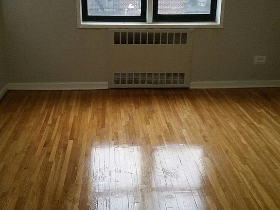 5th image of 520 E 21st St APT 3G