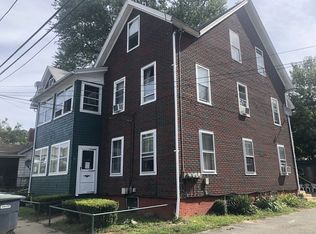 34 Plimpton St, Southbridge, MA 01550