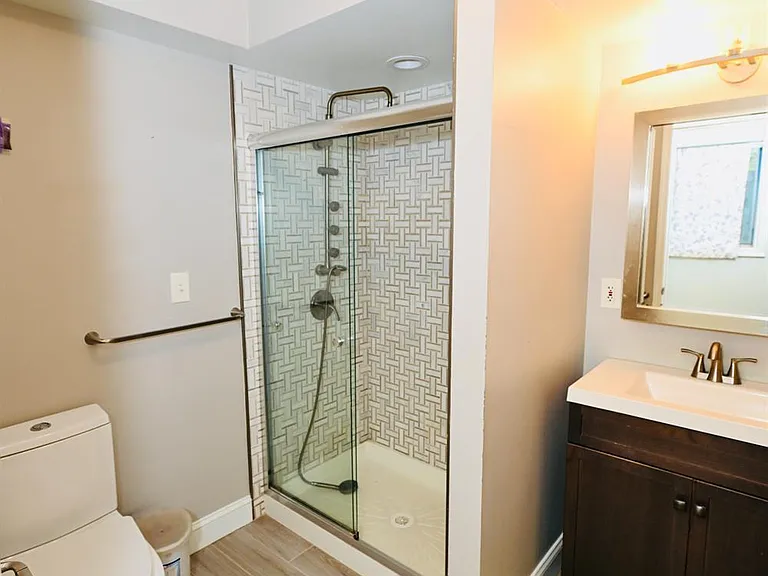 11 Baxter Rd — Photo 15