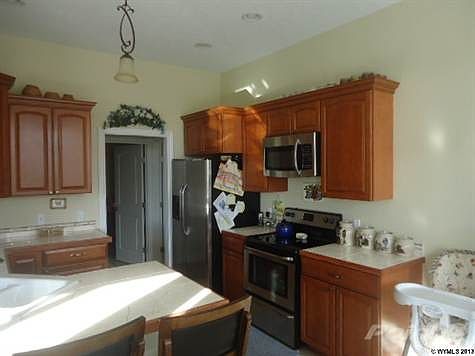 5th image of 273 Chardonnay Ln