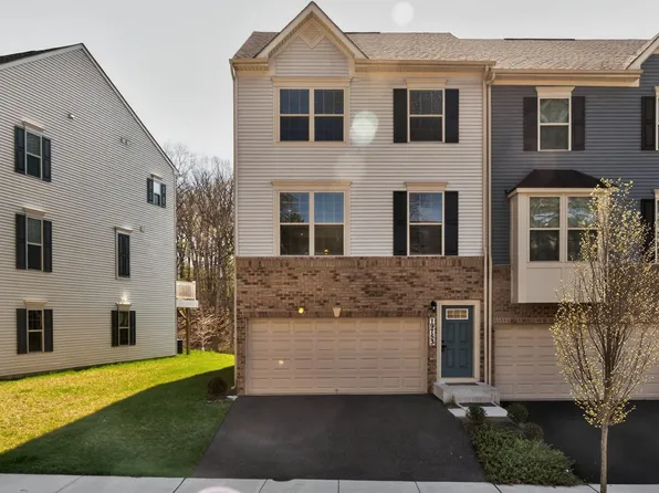 19753 Green Village Dr #1, Montgomery Village, MD 20886