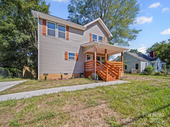 185 W End St, Chester, SC 29706