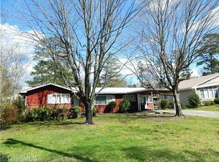 1310 Wendover Dr, High Point, NC 27262