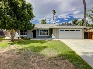 11215 Stillwell Dr, Riverside, CA 92505