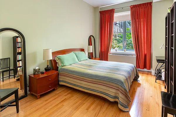 Sold by Berkshire Hathaway HomeServices New York Properties | media 14