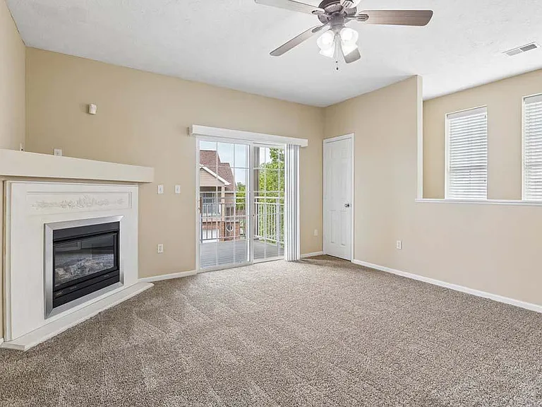 Ridge Pointe Villas — Photo 14