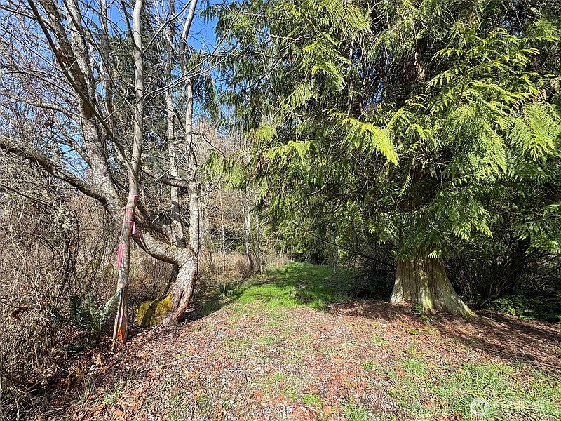 5th image of 2211 Lindberg Road