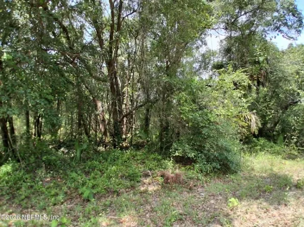 929 ANNETTE Avenue, Interlachen, FL 32148
