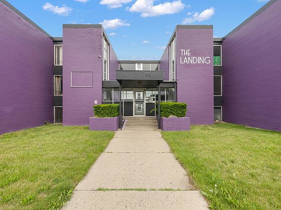 2nd image of 416 Perrin St #308
