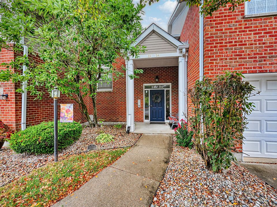 1st image of 30 Parkside Dr