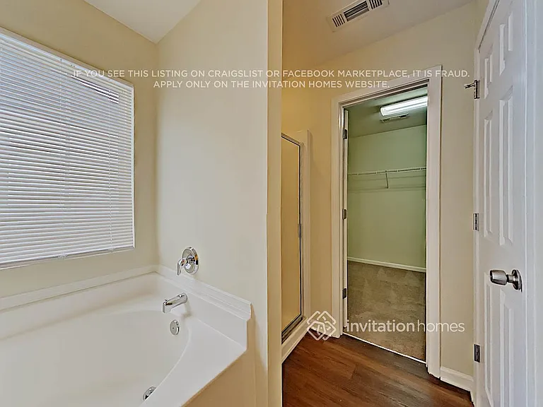 1919 Darbywine Dr — Photo 11