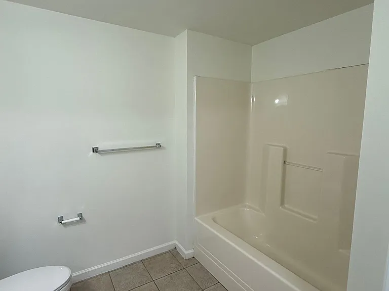 Maverick Apartments! — Photo 12