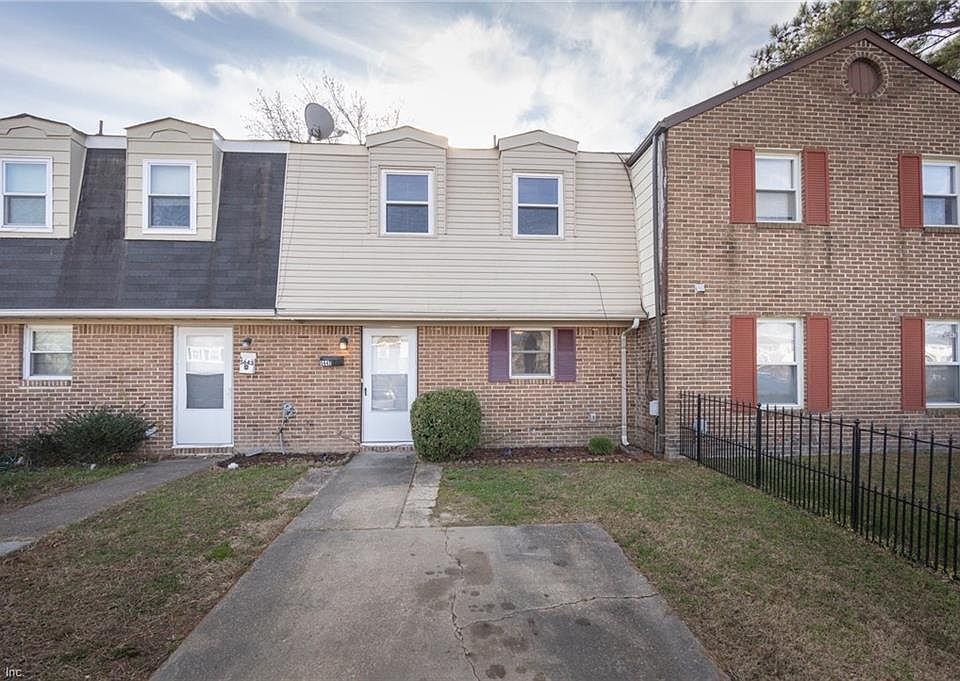 1st image of 5645 Dodington Ct