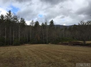 1 Lady Slipper Ct, Sapphire, NC 28774