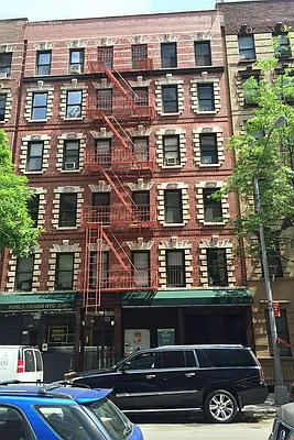 Rented by Sotheby's International Realty | media 18