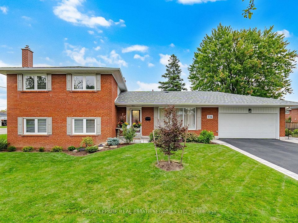 1st image of 726 Netherton Cres